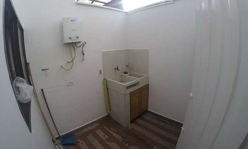 Vendo Apartamento En...
