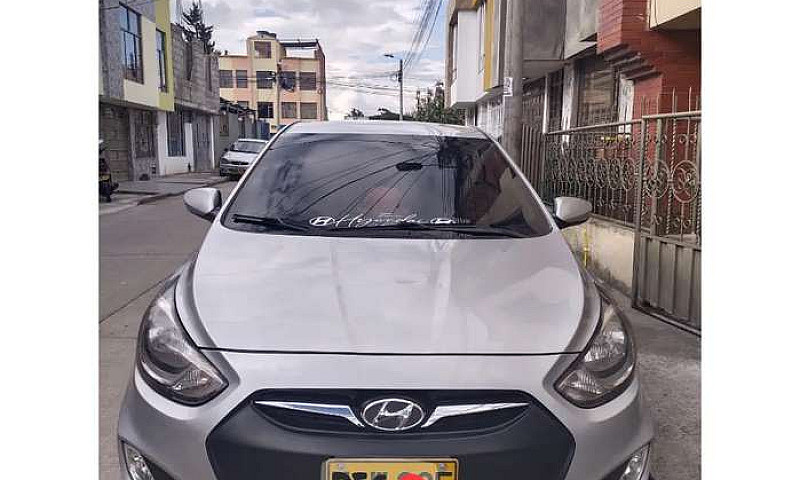 Hermoso Hyundai I25...