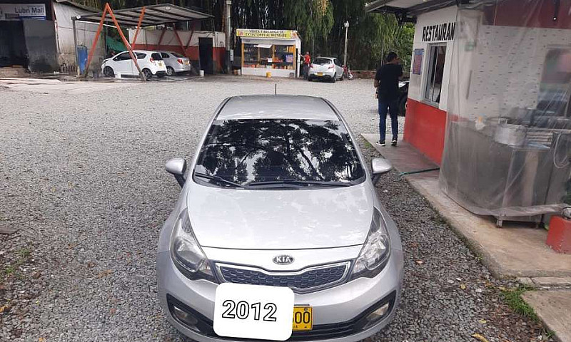 Se Vende Kia Rio Mod...