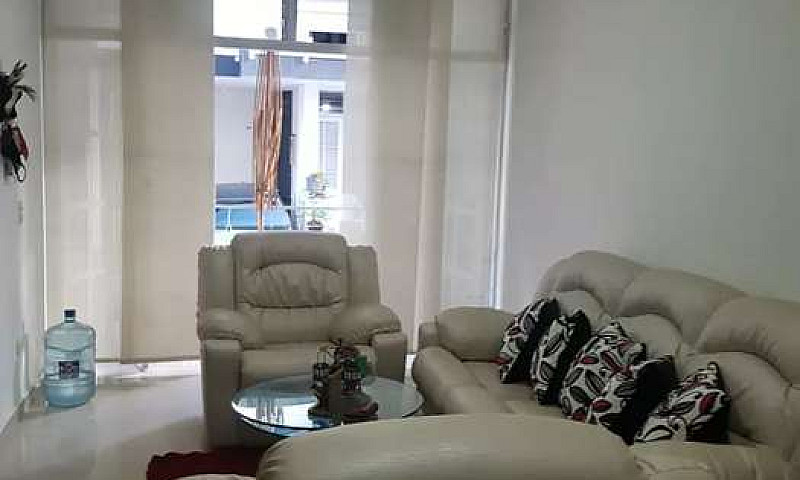 Vendo Hermosa Casa E...