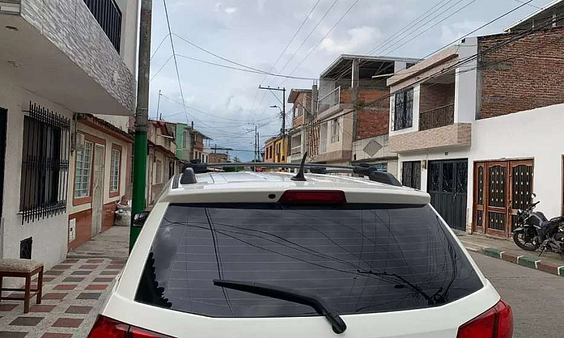 Vendo Camioneta Dodg...