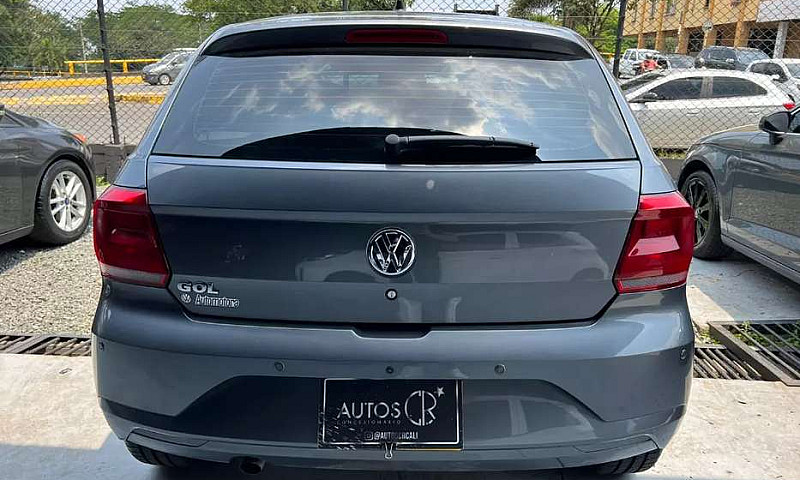 Volkswagen Gol...