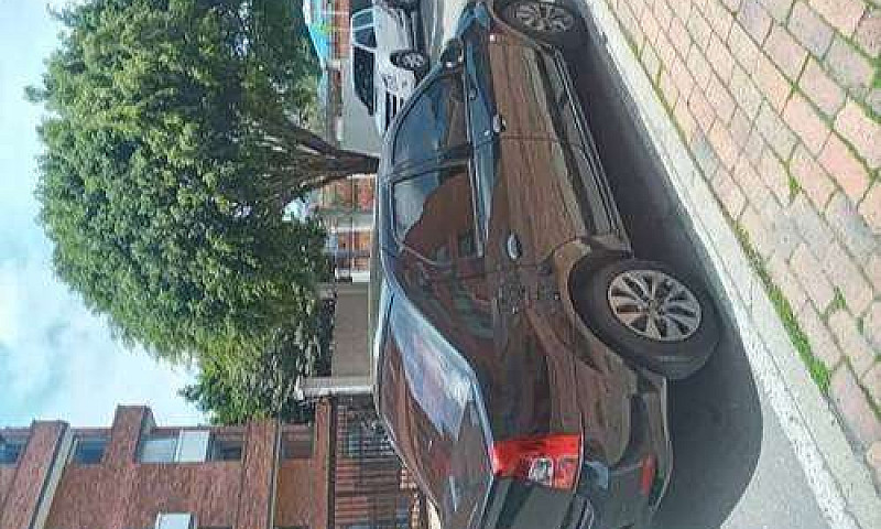 Vendo Hermoso Logan ...