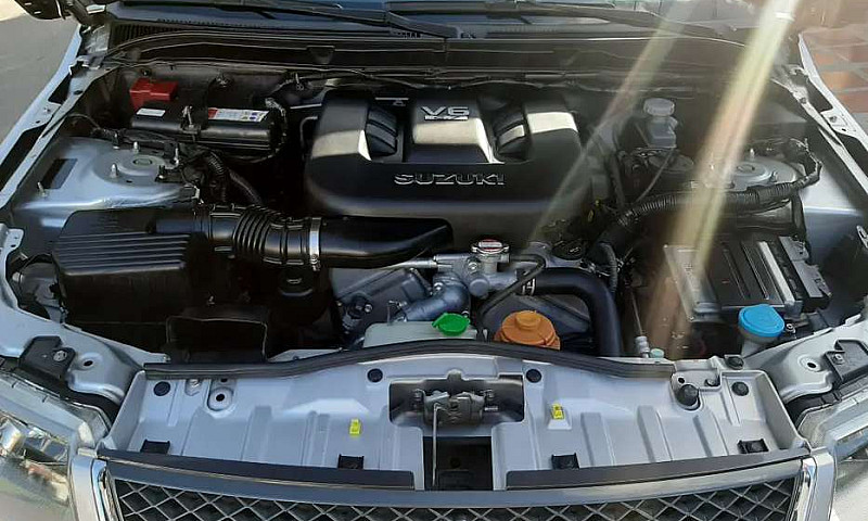 Vendo Susuki Gran Vi...