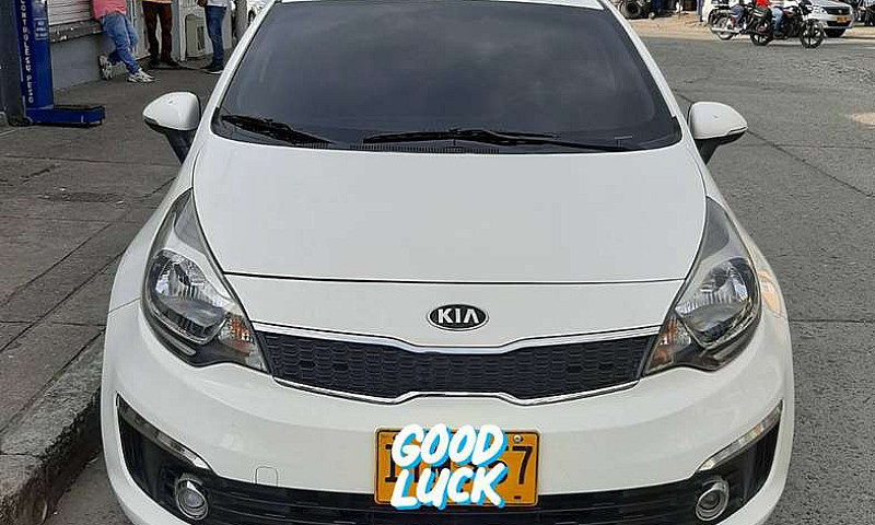 Kia Rio Summa Full E...