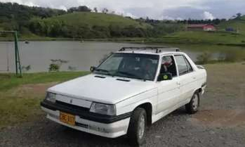 Renault 9 Brio...
