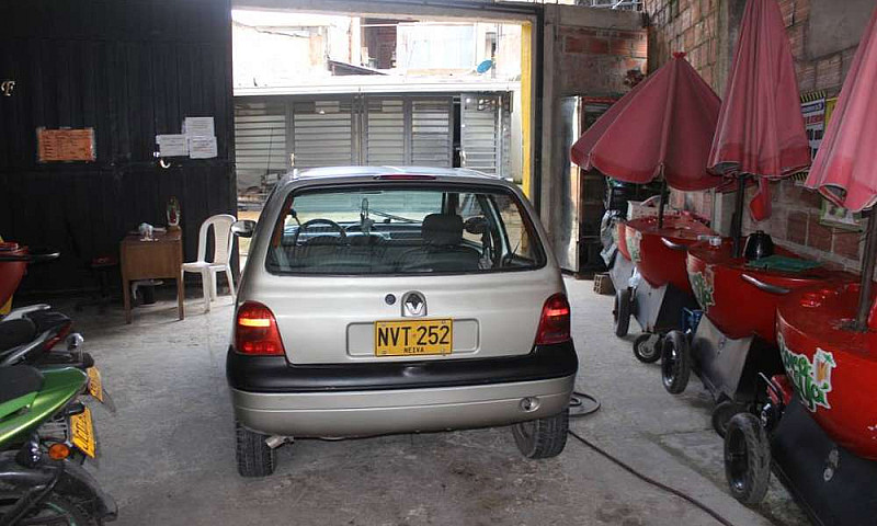 Se Vende Twingo Auth...