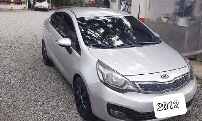 Se Vende Kia Rio Mod...