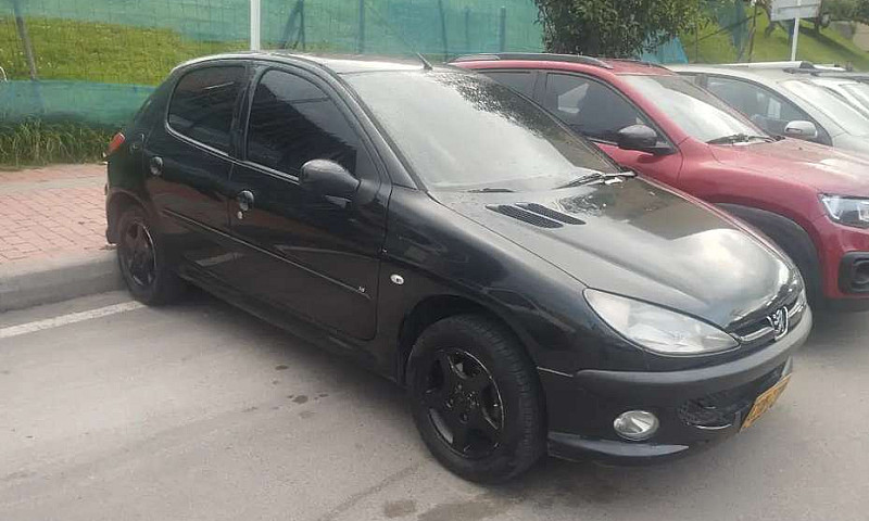 Vendo Peugeot 206...