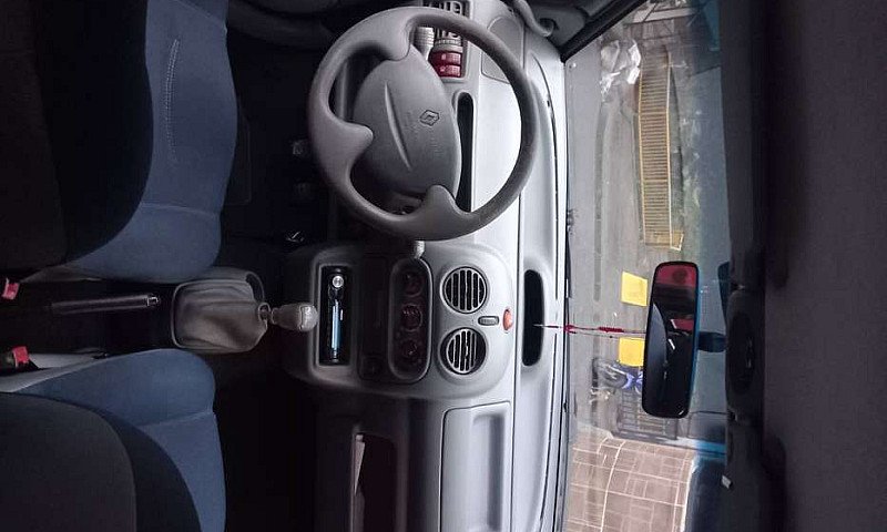 Vendo Renault Twingo...