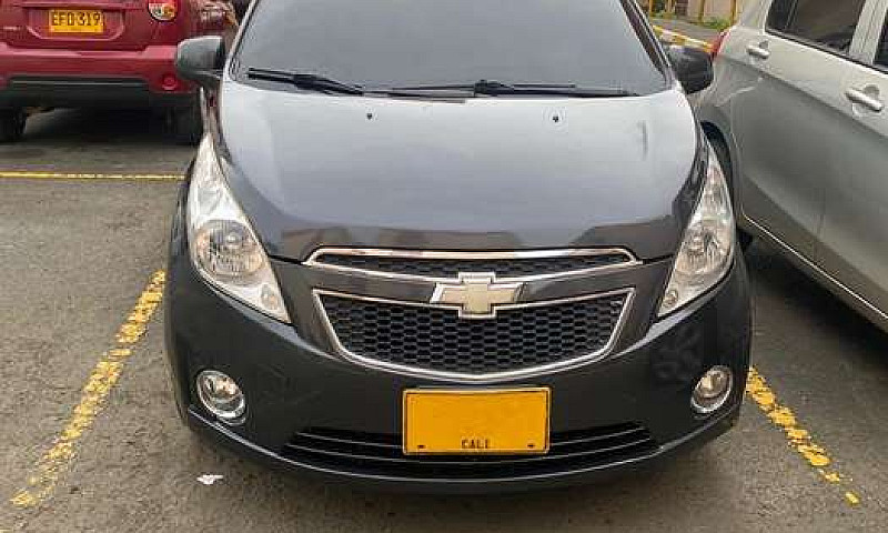 Vendo Spark Gt 2011...