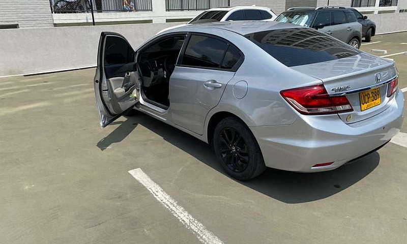 Honda Civic 2014...