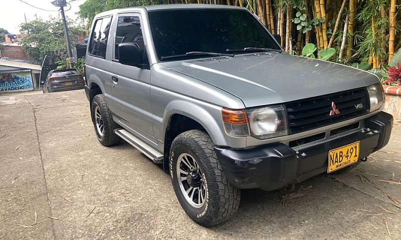 Vendo Montero 3000 M...