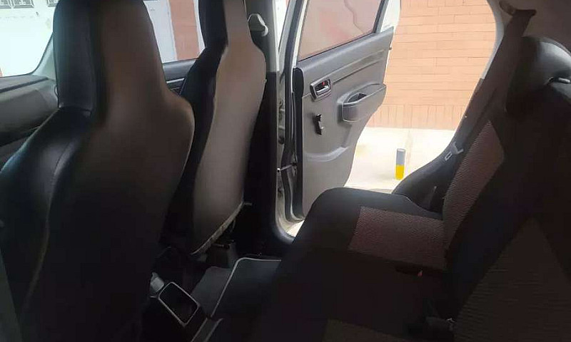 Vendo Carro Suzuki E...