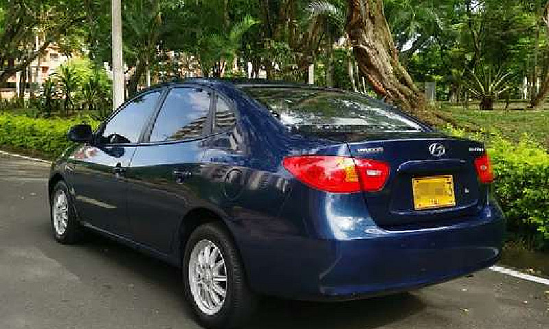 Hyunday Elantra Supr...