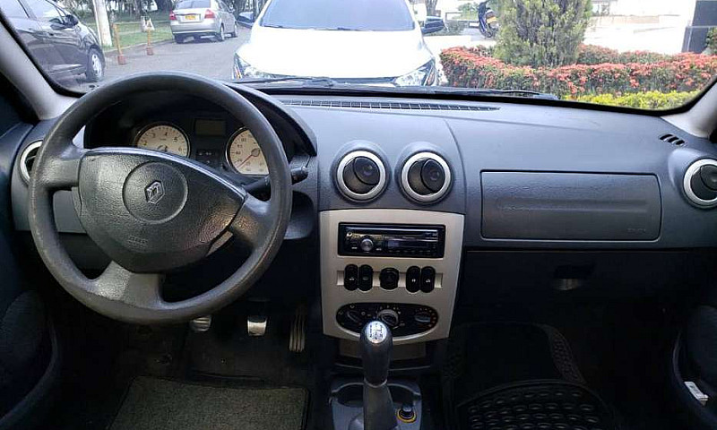 Se Vende Sandero Dyn...