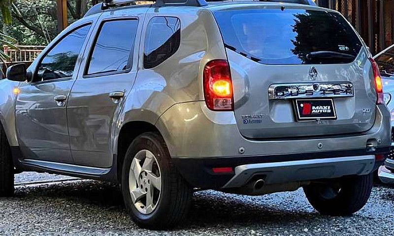 Renault Duster Dynam...