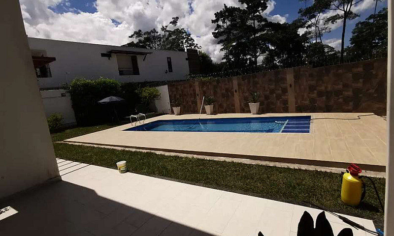 Se Vende Casa Campes...