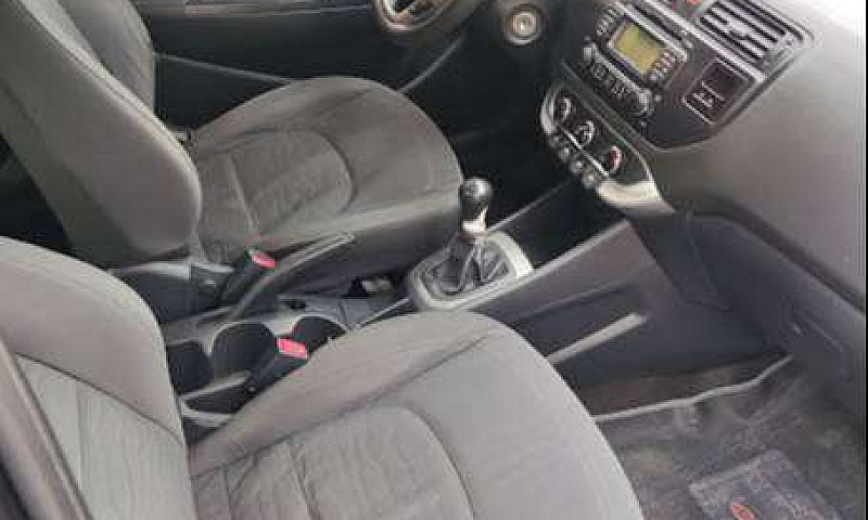 Vendo Lindo Kia Rio...