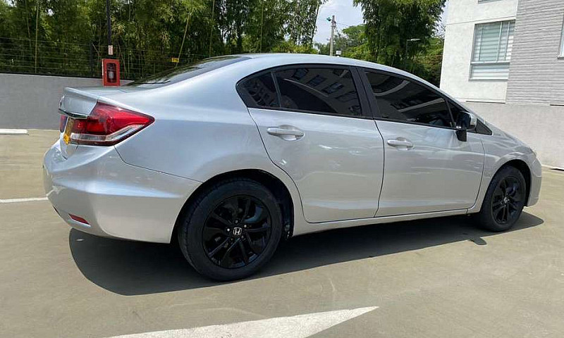 Honda Civic 2014...