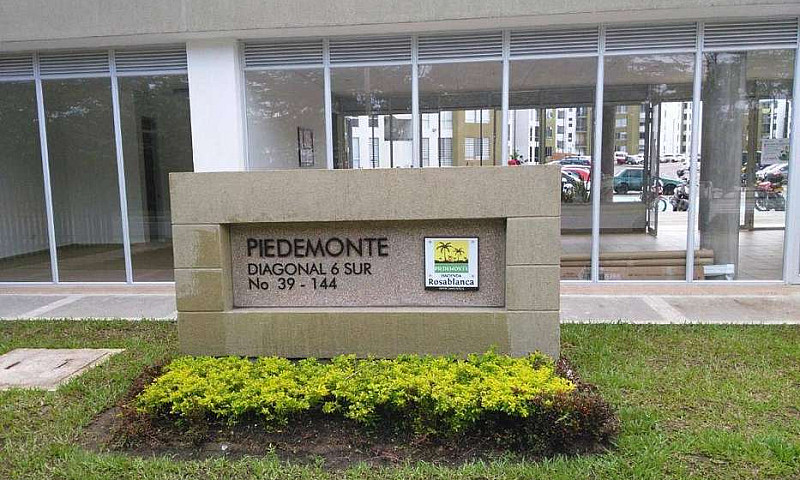 Apartamento Amoblado...