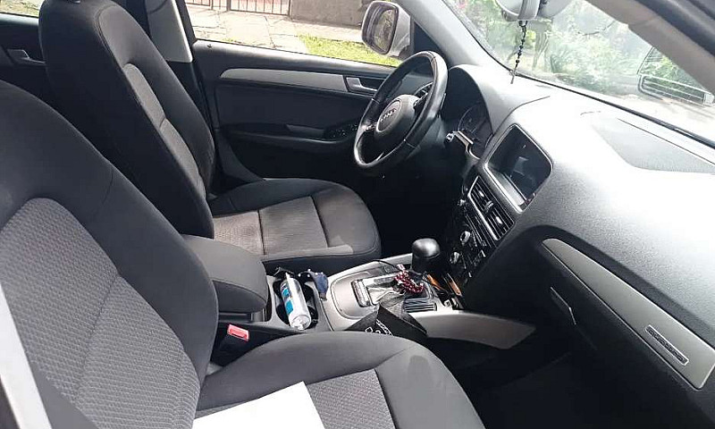Camioneta Audi Q5 20...