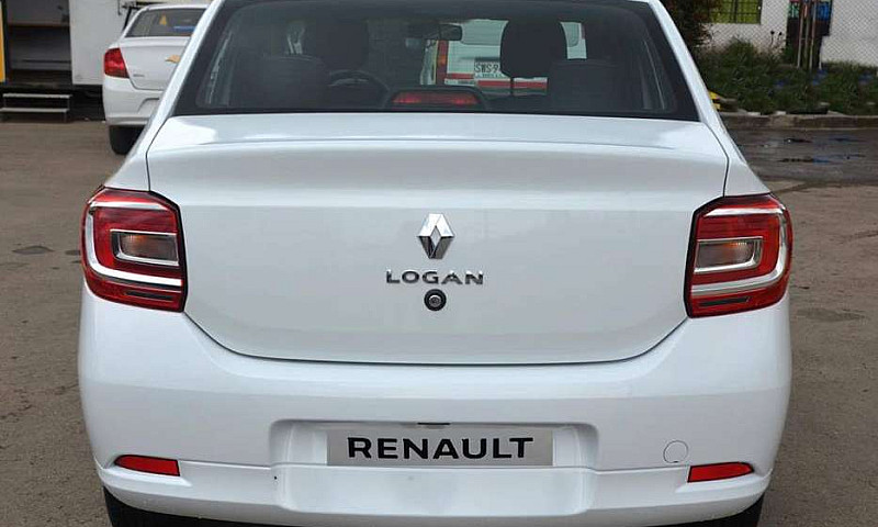 Renault Logan Life +...