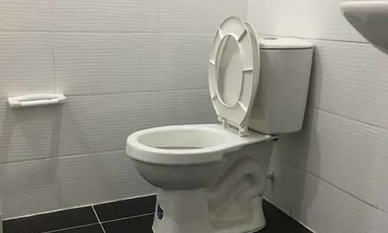 Arriendo Apto 2 Piso...