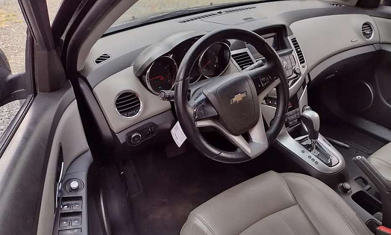 Chevrolet Cruze Plat...