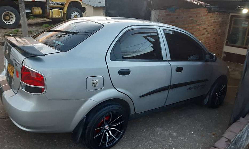 Vendo Aveo Famili En...