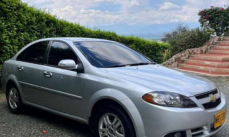 Chevrolet Optra 2012...
