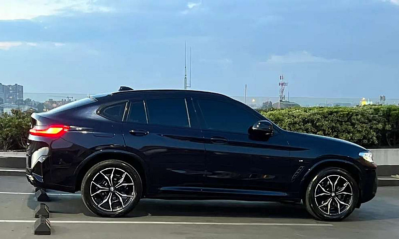 Vendo Bmw X4 30I...