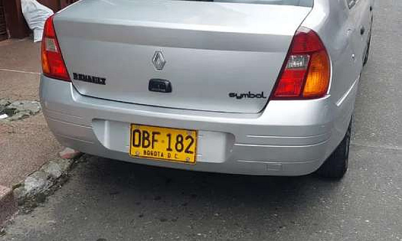 Vendo Automóvil Rena...