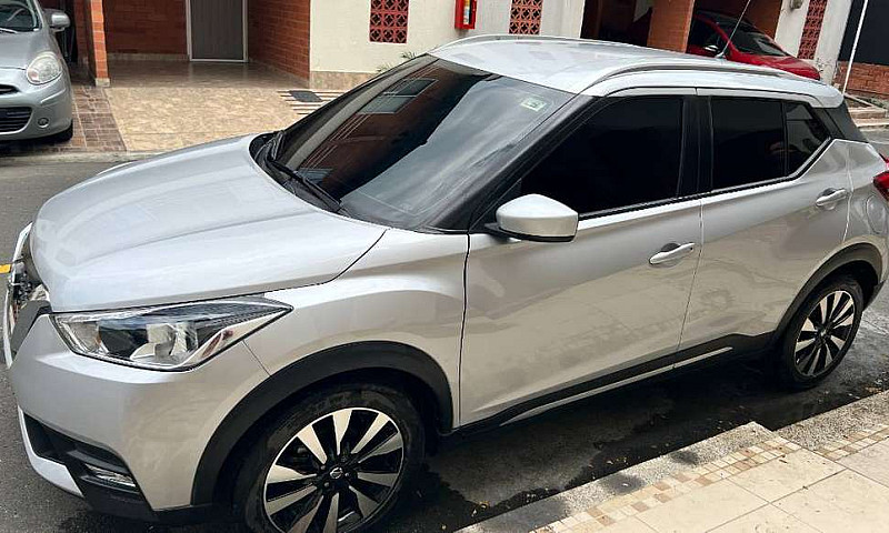 Nissan Kicks Advance...
