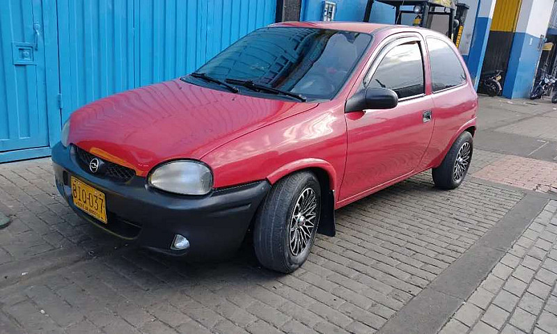 Chevrolet Corsa 1.3...