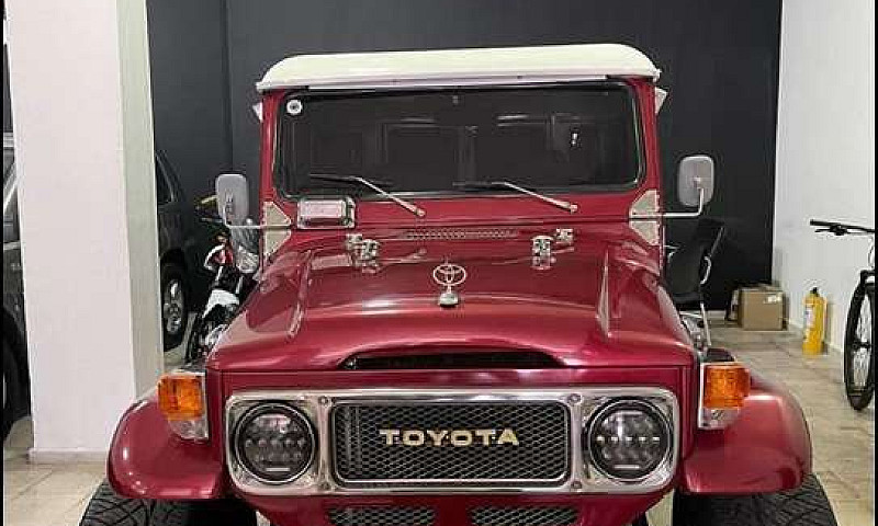 Hermoso Toyota Fj40...