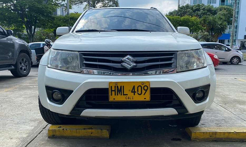 Suzuki Grand Vitara ...