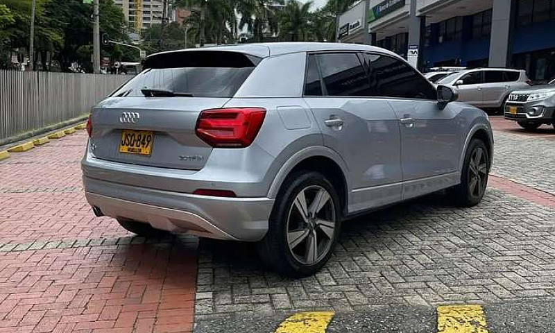 Audi Q2 Progressive ...