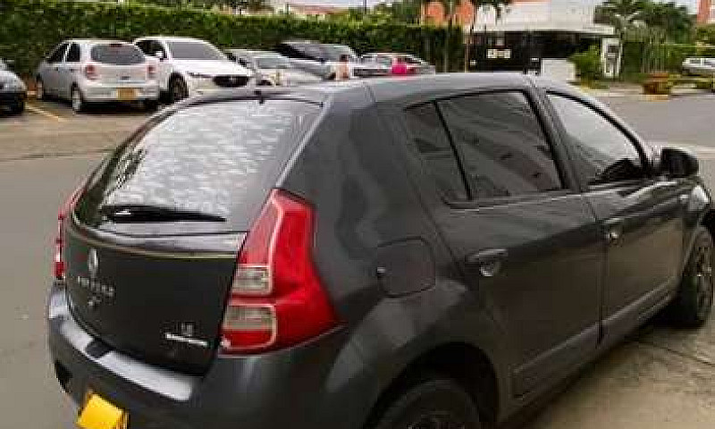 Vendo Carro Renault ...