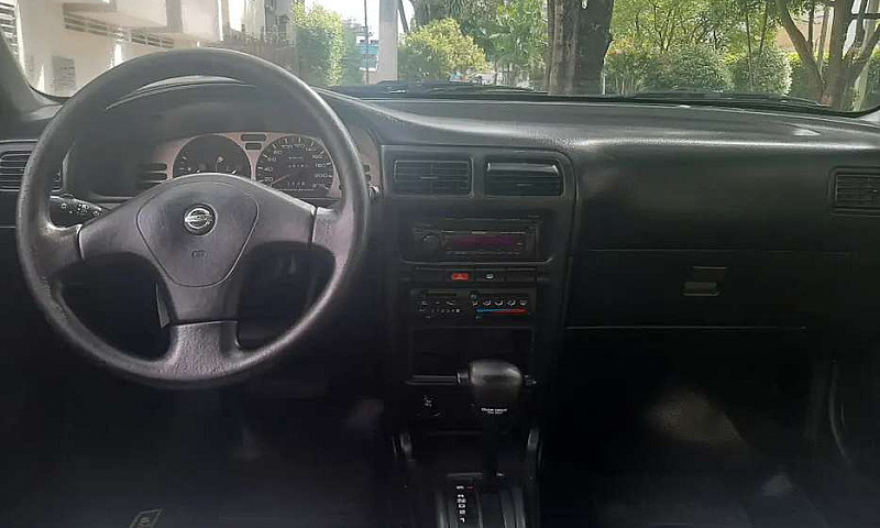 Nissan Sentra B13 Au...