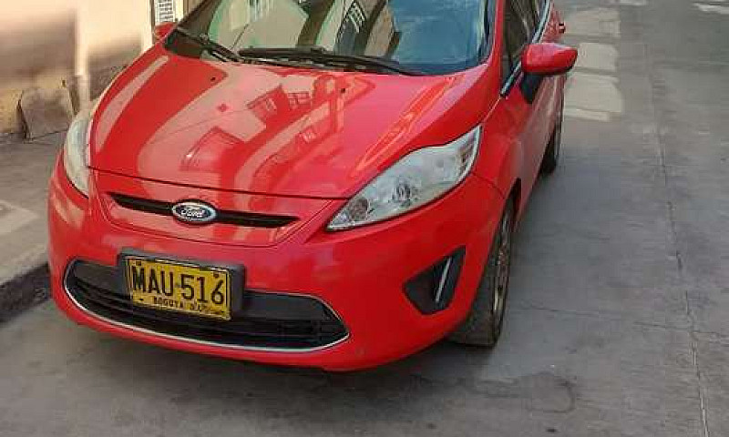 Vendo Ford Fiesta Se...