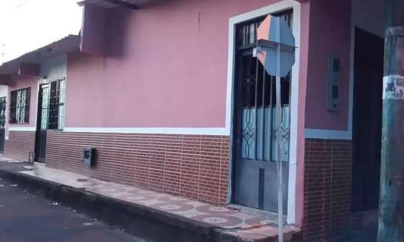 Se Vende Casa En Bar...