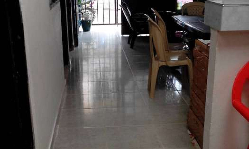 Se Vende Casa Barrio...