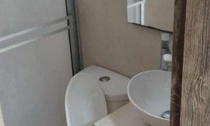 Se Arrienda Habitaci...