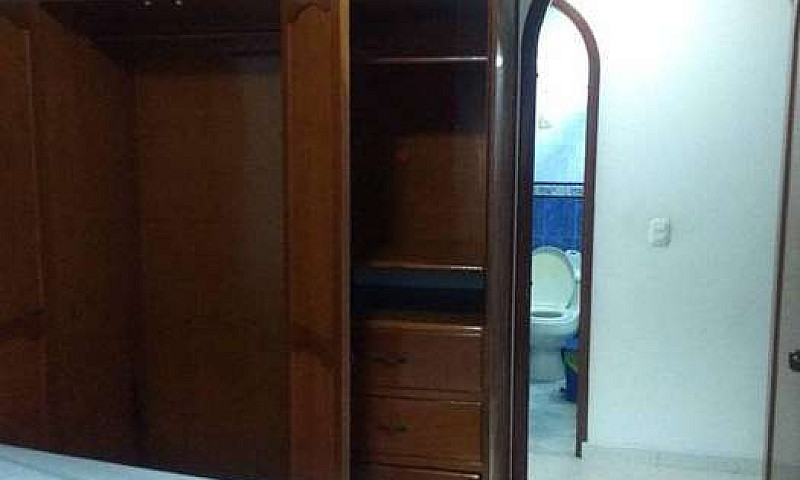 Arriendo De Habitaci...