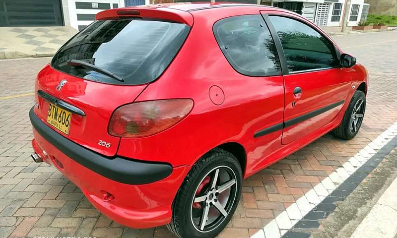 Peugeot 206 Coupe...