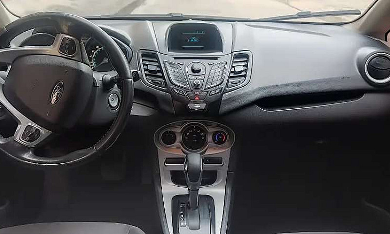 Vendo Ford Fiesta Se...