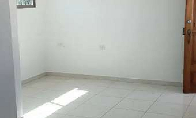 Arriendo Apartaestud...