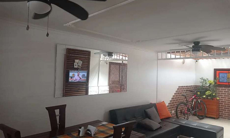Vendo Hermosa Casa E...