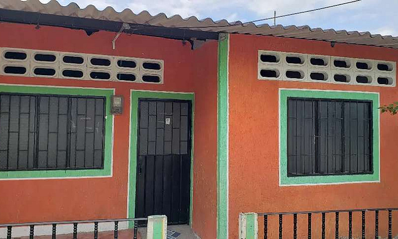 Se Vende Casa O Se C...